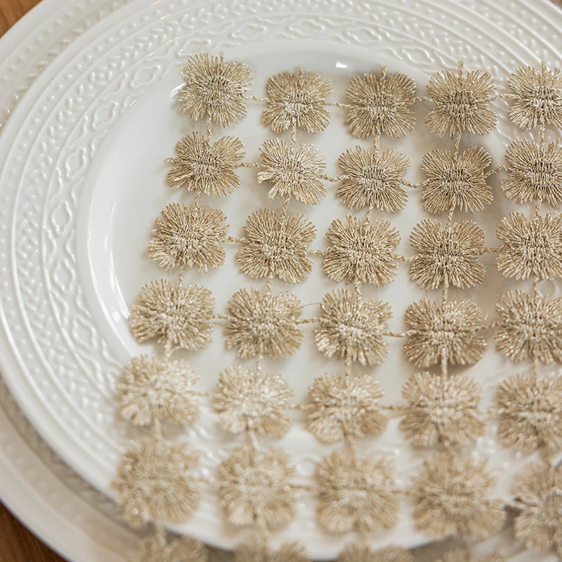 Hollowed Out Table Mat for Kitchen Table Decoration